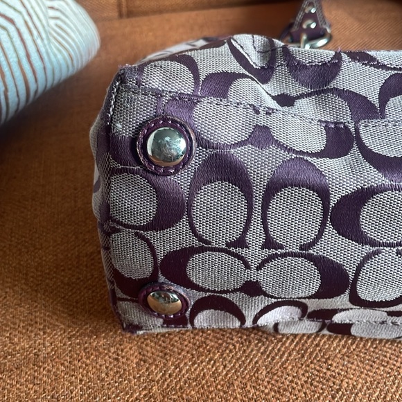 Coach Handbag - Picture 5 of 6